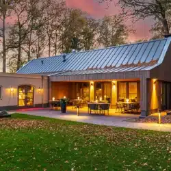 Start bij Herberg de Witte Gans